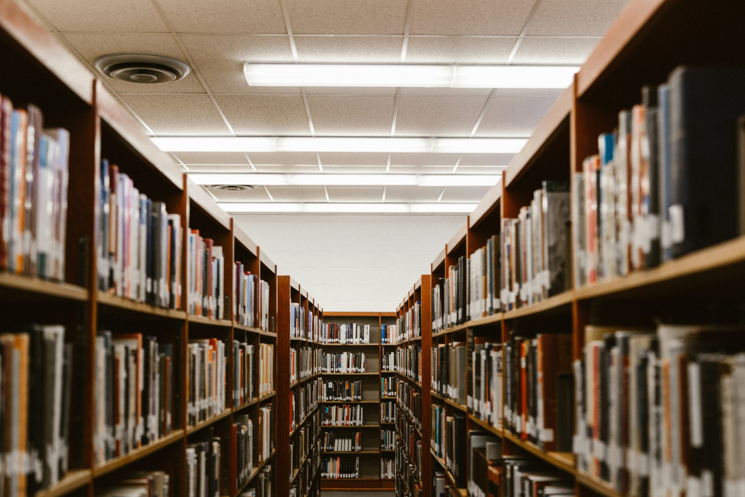 https://www.malikhaingpinoy.ph/wp-content/uploads/2024/03/DepEd-img-free-stock-unsplash-scaled.jpeg