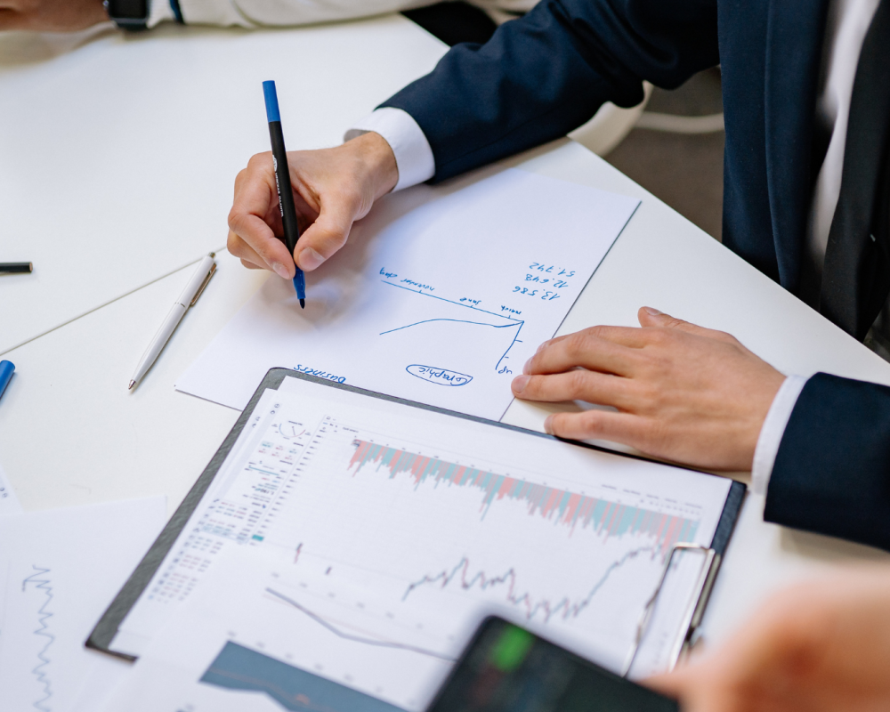 Q_ Funding Architecture and Sustainable Financing Models